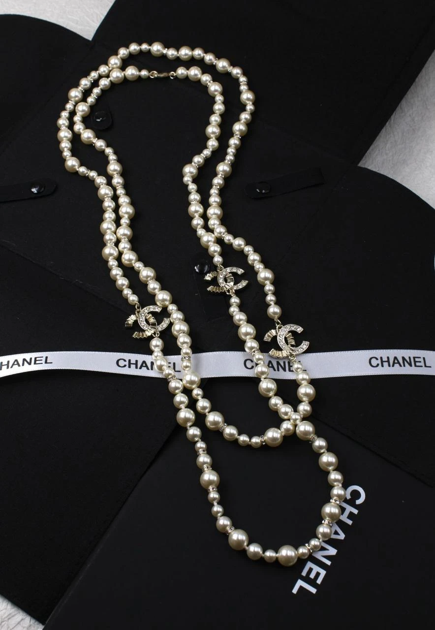 Chanel CC Faux — view 2
