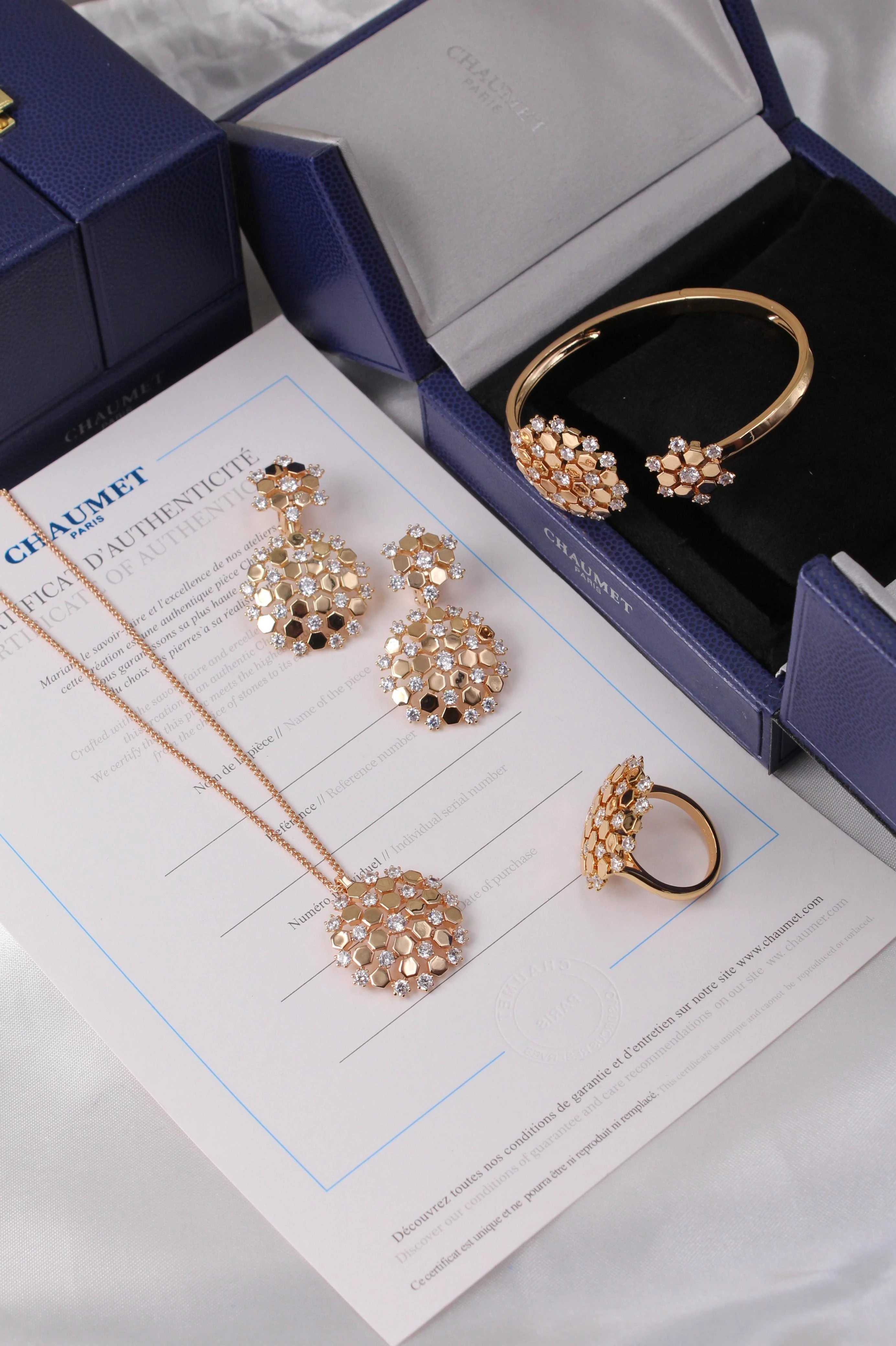 Chaumet brilliant-cut — view 2