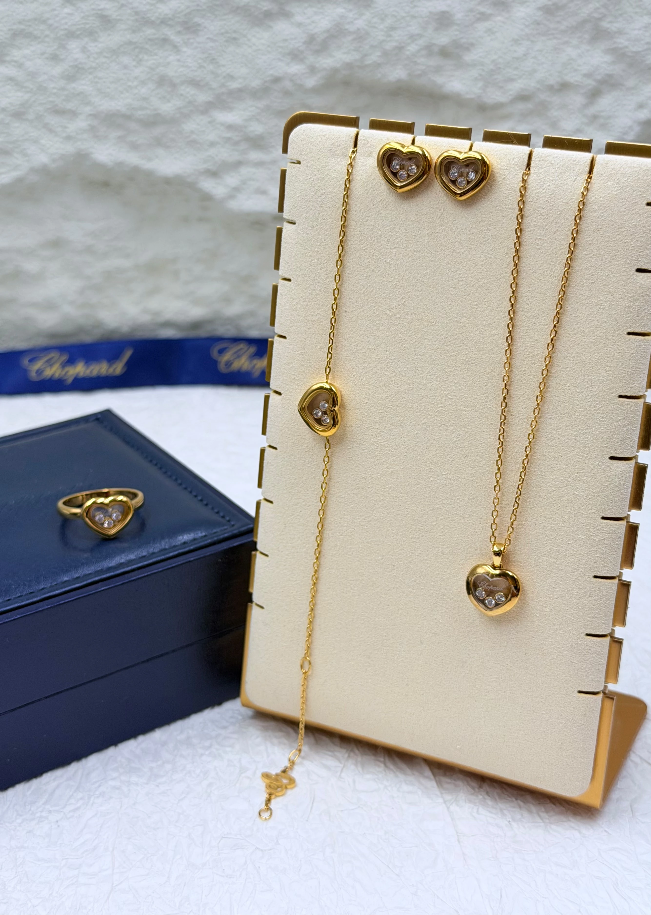 Chopard Icons Pendant Necklace — view 4
