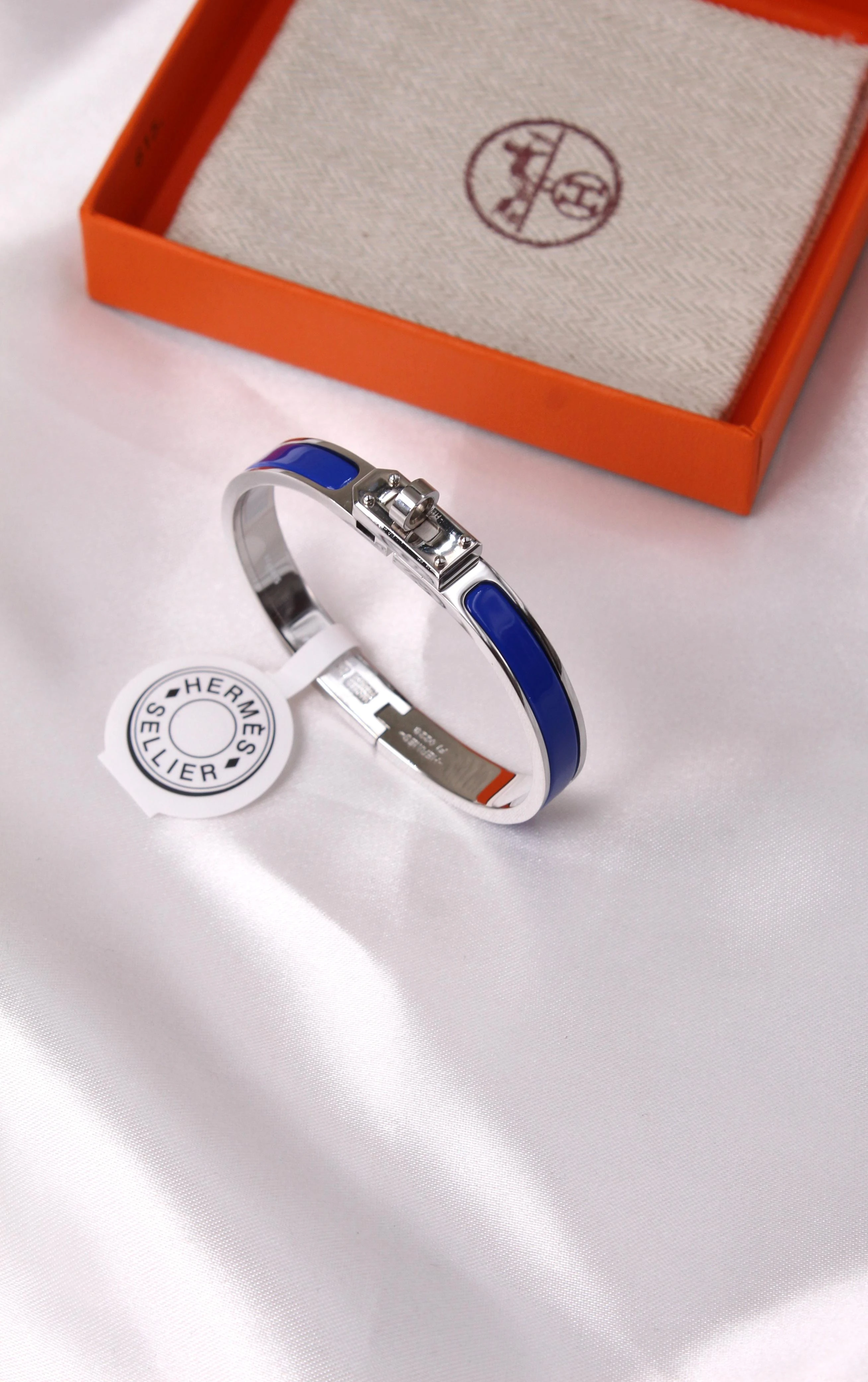 Hermes Mini Clic Kelly bracelet — view 5