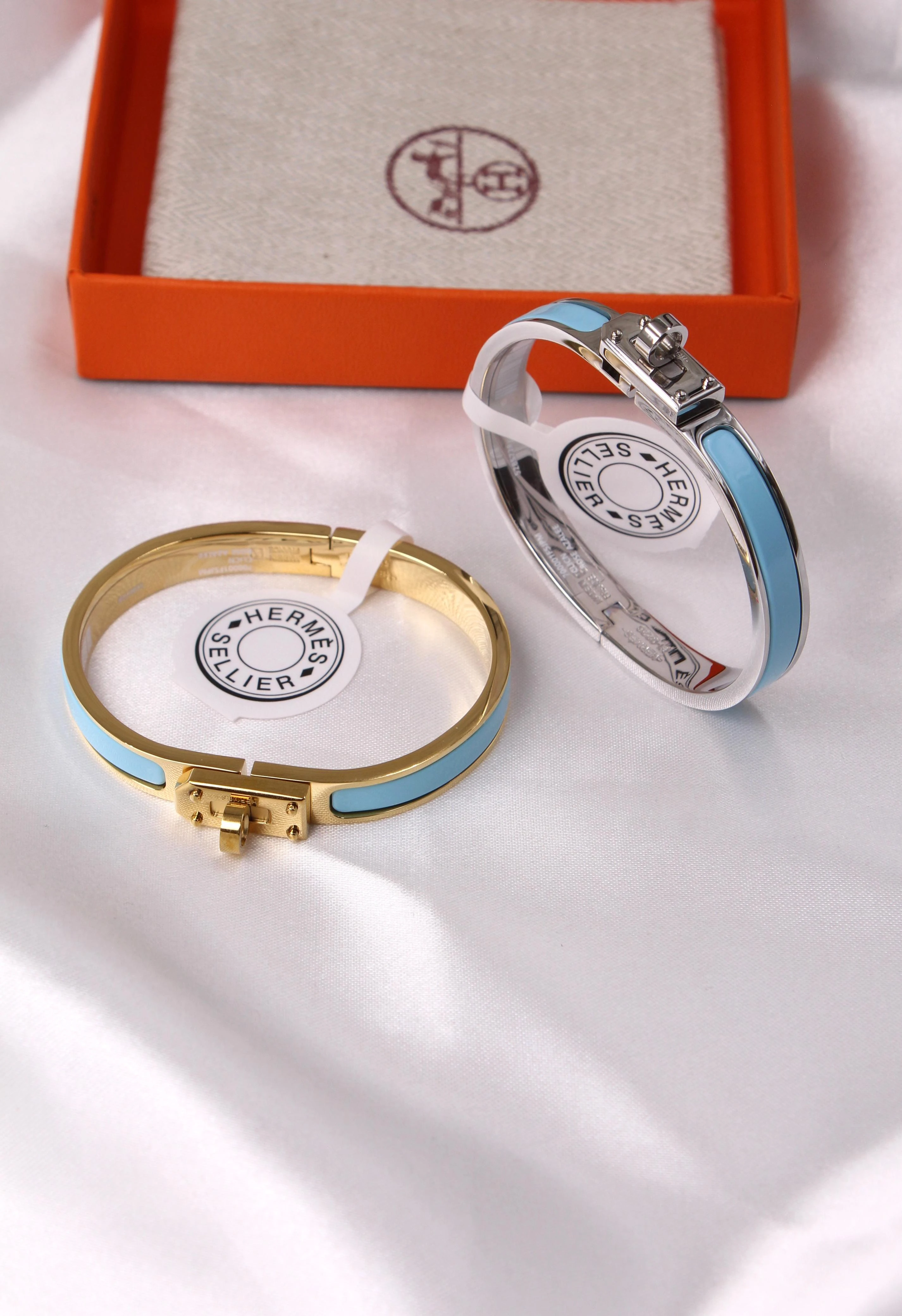 Hermes Mini Clic Kelly bracelet — view 10