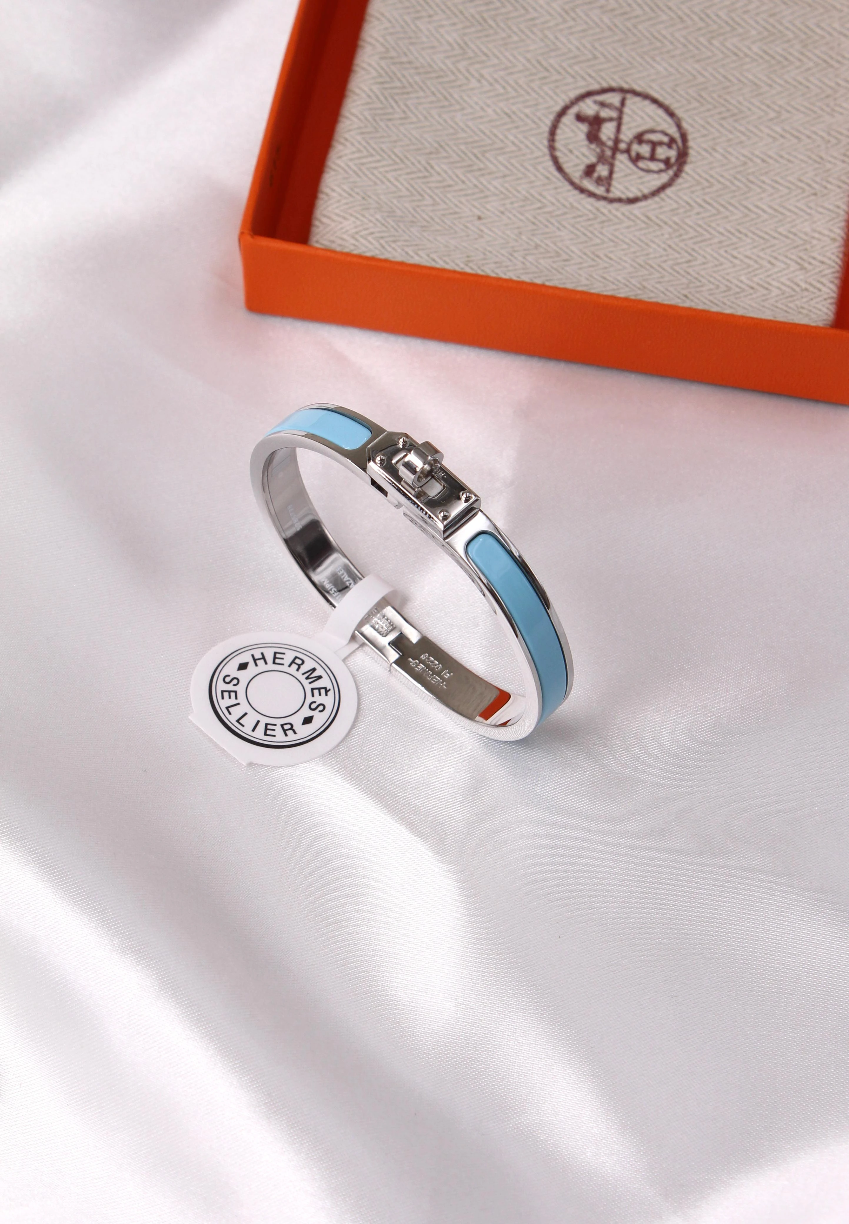 Hermes Mini Clic Kelly bracelet — view 11